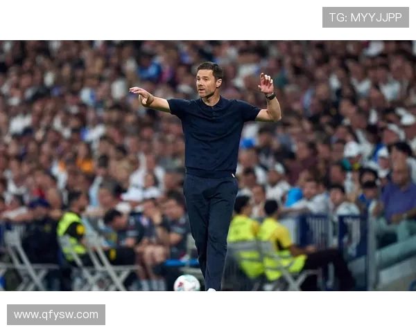 小安切洛蒂评阿隆索皇马防守难